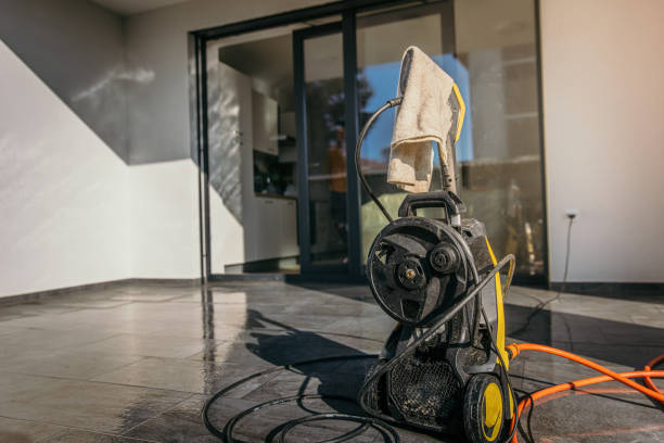 Best Sidewalk and Walkway Cleaning  in Le Grand, CA